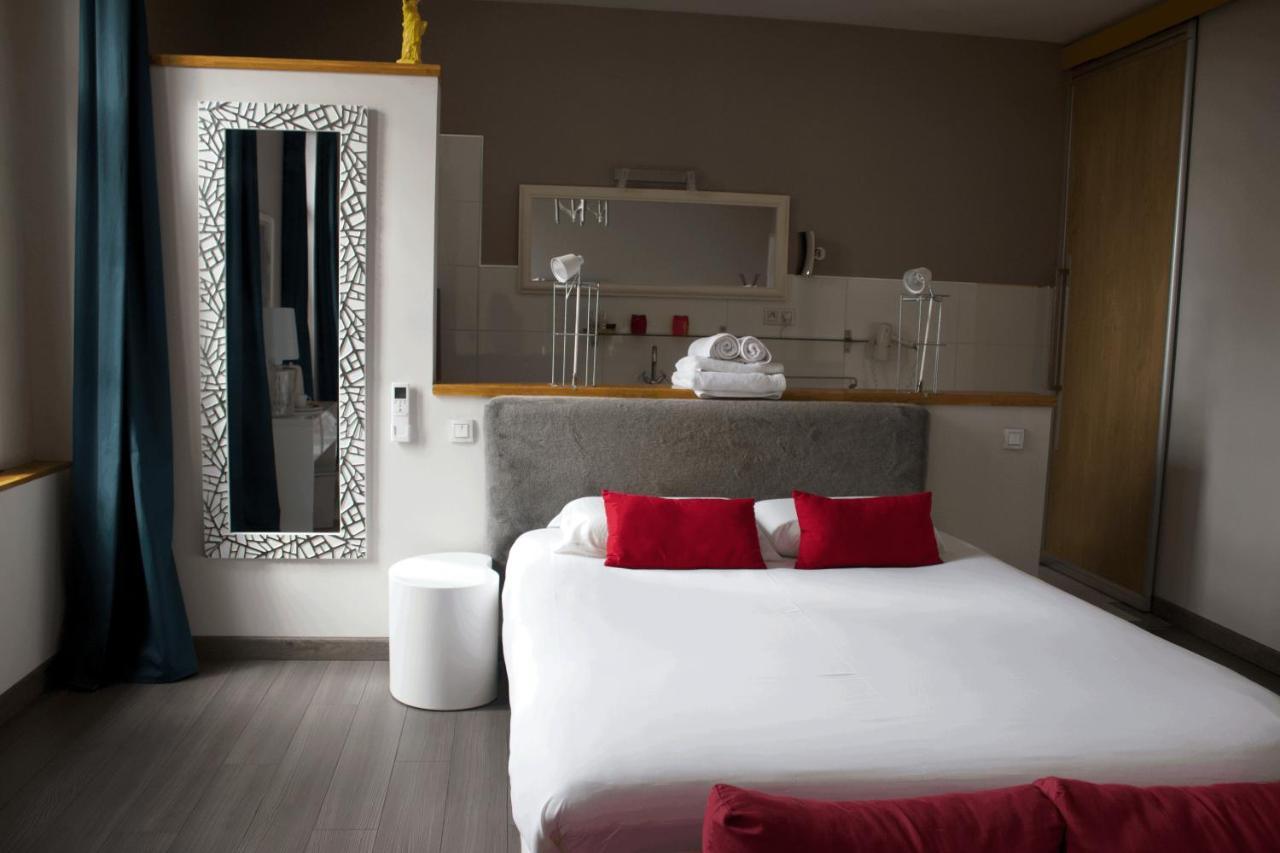 Hotel Absolu كاسلسارازين المظهر الخارجي الصورة